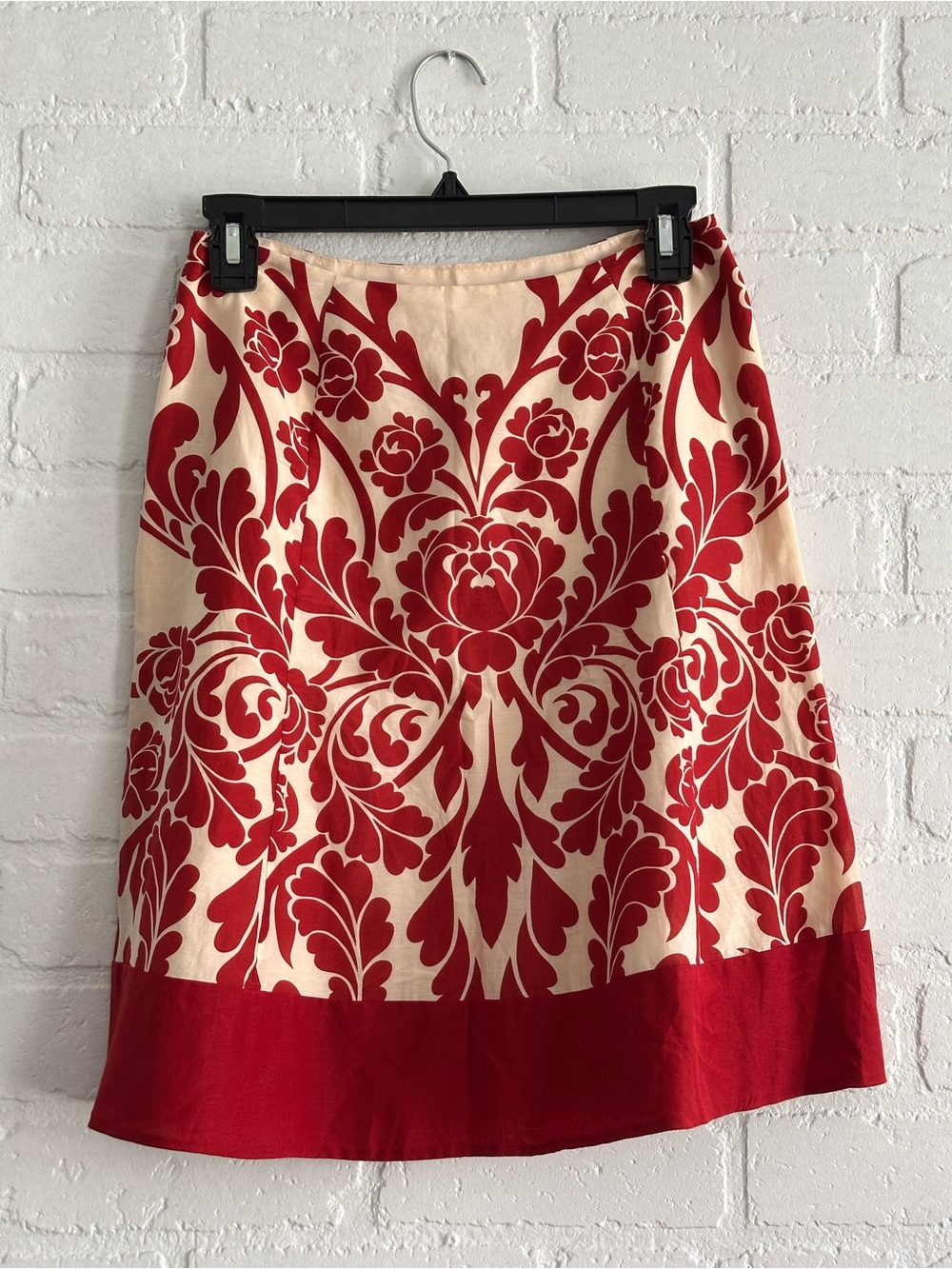Ann Taylor red floral skirt